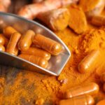 Turmeric capsule with powder